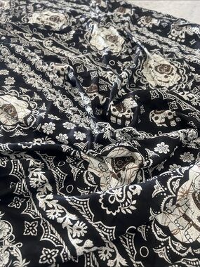 Black and Cream Elephant Print Sarong